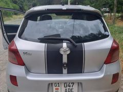 Photo of the vehicle Toyota Vitz