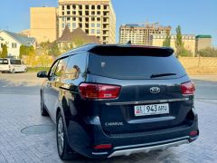 Сүрөт унаа Kia Carnival