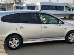 Сүрөт унаа Honda Stream