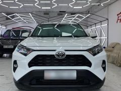 Photo of the vehicle Toyota RAV4