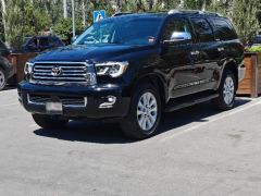 Сүрөт унаа Toyota Sequoia