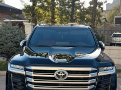 Сүрөт унаа Toyota Land Cruiser