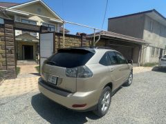 Photo of the vehicle Lexus RX