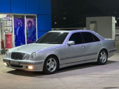 Photo of the vehicle Mercedes-Benz E-Класс