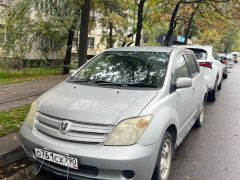 Фото авто Toyota Ist