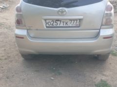 Фото авто Toyota Corolla Verso