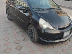 Фото авто Honda Jazz