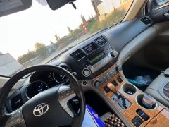 Сүрөт унаа Toyota Highlander