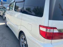 Фото авто Toyota Alphard