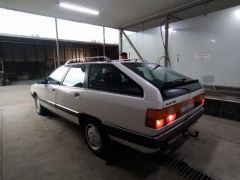 Photo of the vehicle Audi 100