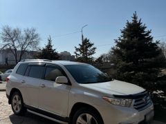 Сүрөт унаа Toyota Highlander