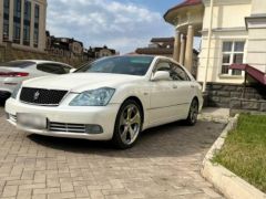 Сүрөт унаа Toyota Crown