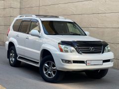 Photo of the vehicle Lexus GX