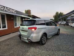 Сүрөт унаа Kia Carnival