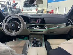 Фото авто BMW X7