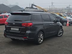 Фото авто Kia Carnival