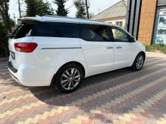 Фото авто Kia Carnival