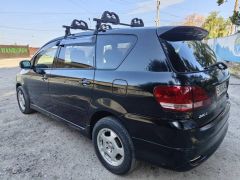 Фото авто Toyota Ipsum