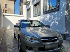 Photo of the vehicle Subaru Legacy