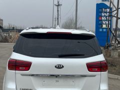 Photo of the vehicle Kia Carnival