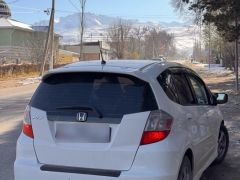 Photo of the vehicle Honda Fit