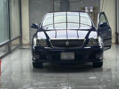 Фото авто Toyota Crown