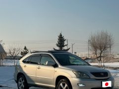 Сүрөт унаа Toyota Harrier