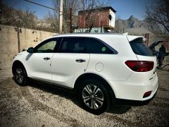 Сүрөт унаа Kia Sorento