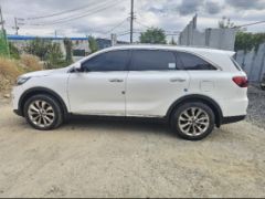 Сүрөт унаа Kia Sorento