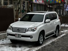 Photo of the vehicle Lexus GX