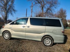 Photo of the vehicle Toyota Alphard