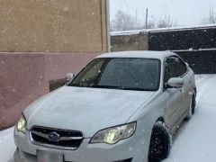 Photo of the vehicle Subaru Legacy