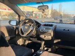 Фото авто Honda Jazz