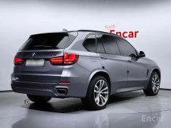 Photo of the vehicle BMW X5