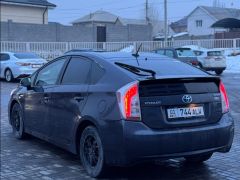 Фото авто Toyota Prius