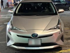 Сүрөт унаа Toyota Prius