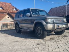 Сүрөт унаа Mitsubishi Pajero