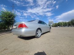 Photo of the vehicle Toyota Crown