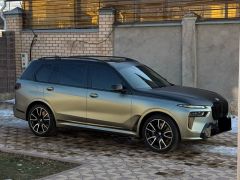 Фото авто BMW X7