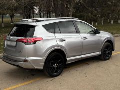 Сүрөт унаа Toyota RAV4