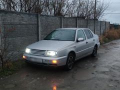 Сүрөт унаа Volkswagen Vento