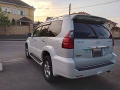 Photo of the vehicle Lexus GX