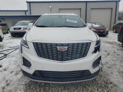 Сүрөт унаа Cadillac XT5