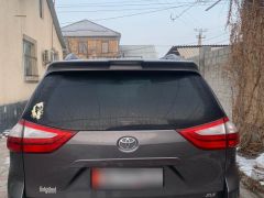 Photo of the vehicle Toyota Sienna