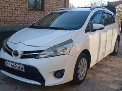 Сүрөт унаа Toyota Verso