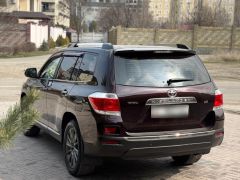 Сүрөт унаа Toyota Highlander