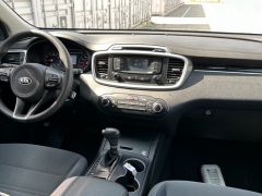 Сүрөт унаа Kia Sorento