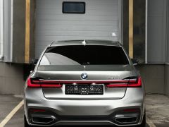 Сүрөт унаа BMW 7 серия