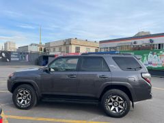 Photo of the vehicle Toyota 4Runner