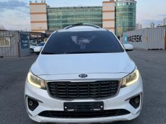 Фото авто Kia Carnival